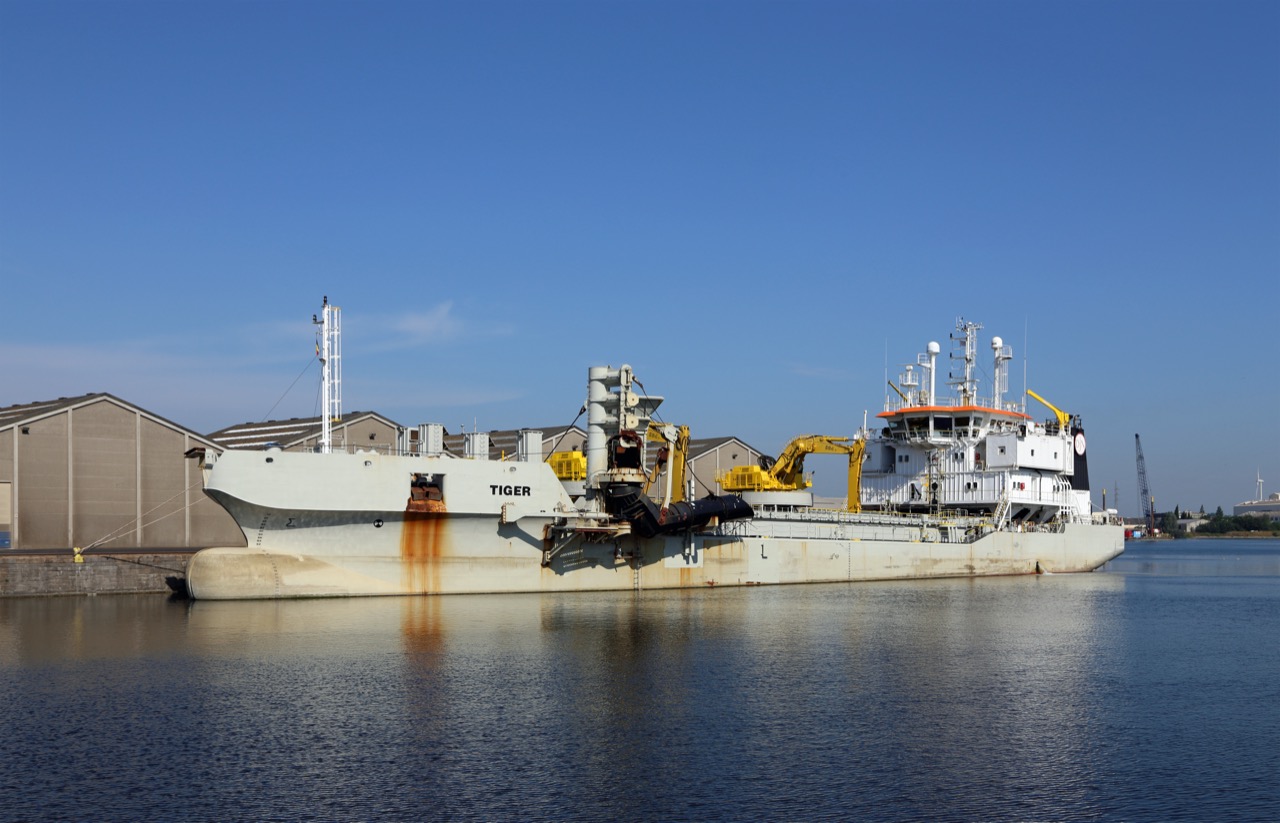 Mediterranean Harbour Dredging — Time Charter